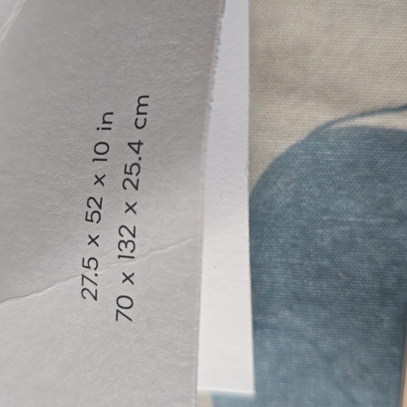 West Elm Kids Organic Crib Sheet With Blue Elephant, Retail Price $45.00US - Picture 4 of 8